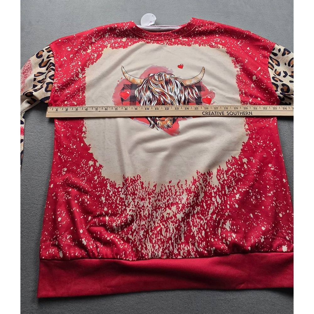 Womens Red Creme Highland Cow Light Sweatshirt Med Leopard Print Sleeve Relaxed - Picture 8 of 8